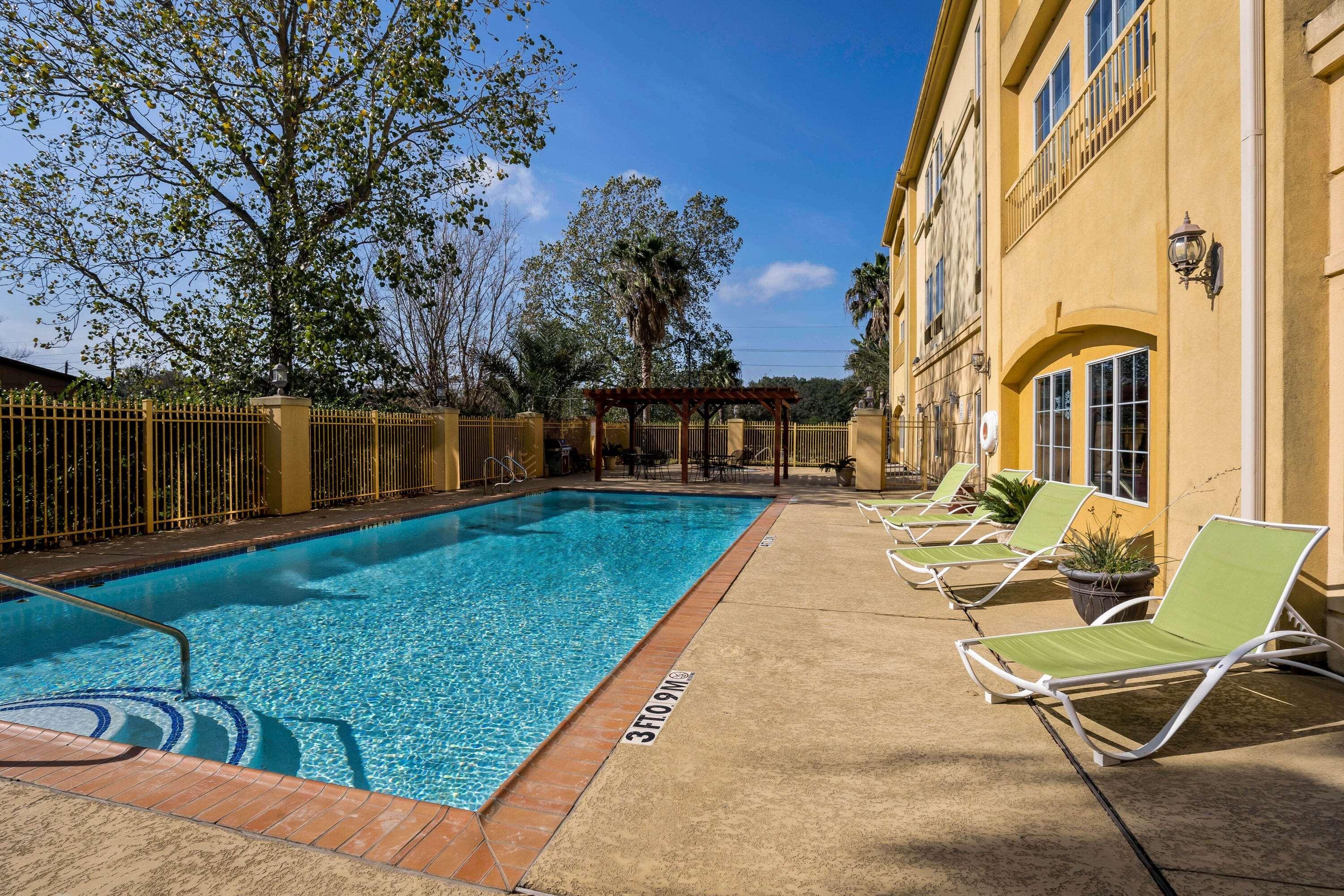 Hotel La Quinta By Wyndham Brookshire West Katy Exterior foto